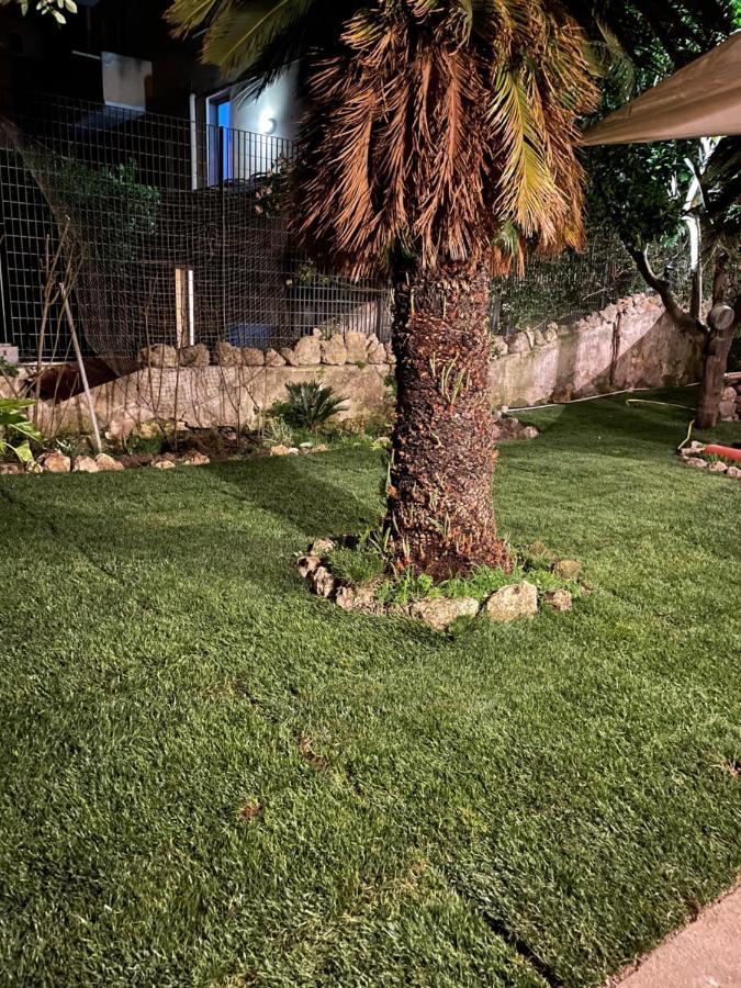 לינה וארוחת בוקר סאסארי Il Giardino Di Iole Via Giovanni Amendola N36 מראה חיצוני תמונה