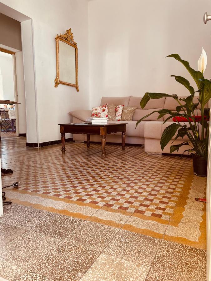 לינה וארוחת בוקר סאסארי Il Giardino Di Iole Via Giovanni Amendola N36 מראה חיצוני תמונה